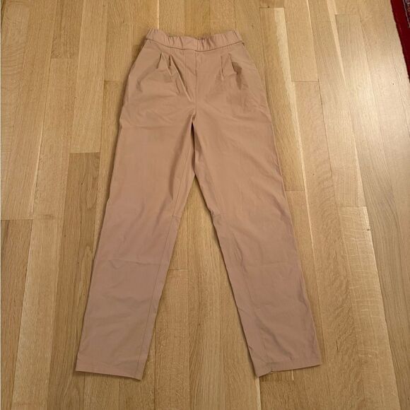Lululemon Athletica Tan Chinos with Relaxed Fit - Picture 1 of 6